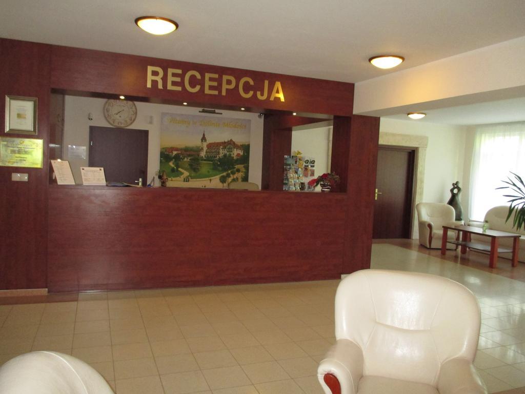 Klinika Mlodosci Medical Spa Сверадув-Здруй Экстерьер фото
